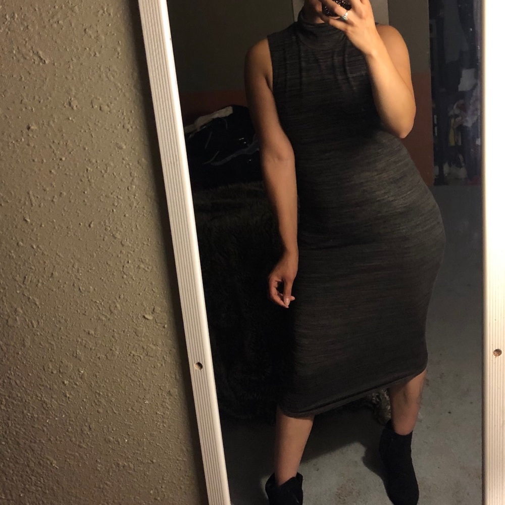 Philosophy dress small